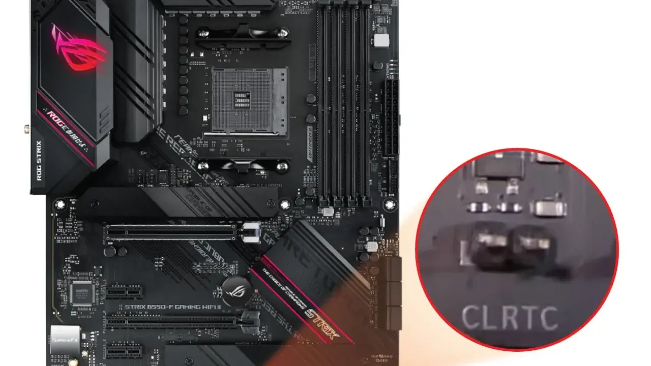 Carte mère ASUS ROG STRIX avec jumpers CLRTC pour réinitialiser le CMOS.