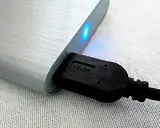 Disque dur externe neuf connecté par USB, voyant bleu allumé. Faut il formater un disque dur externe neuf avant utilisation ?