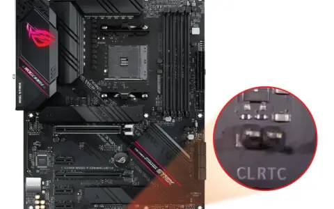 Carte mère ASUS ROG STRIX avec jumpers CLRTC pour réinitialiser le CMOS.