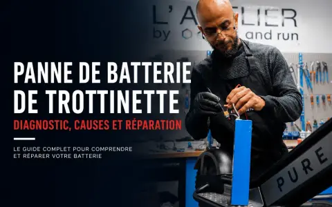 Un technicien répare une batterie de trottinette électrique, abordant le problème de panne. Diagnostic, causes et réparation.