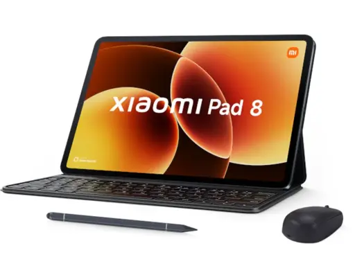 Le Xiaomi Pad 8, avec son clavier et son stylet, prêt pour la productivité.