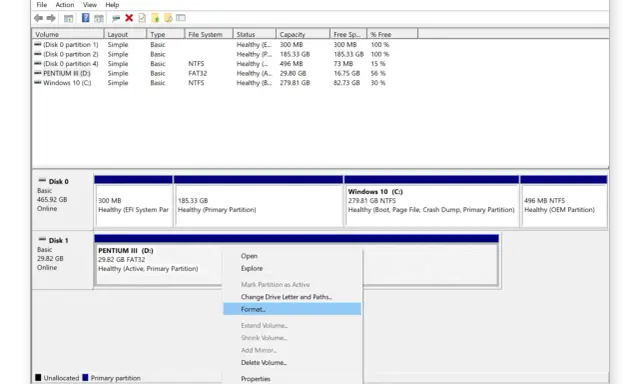 Gestionnaire de disques : le menu contextuel propose de formater la partition D: pour initialiser disque dur.