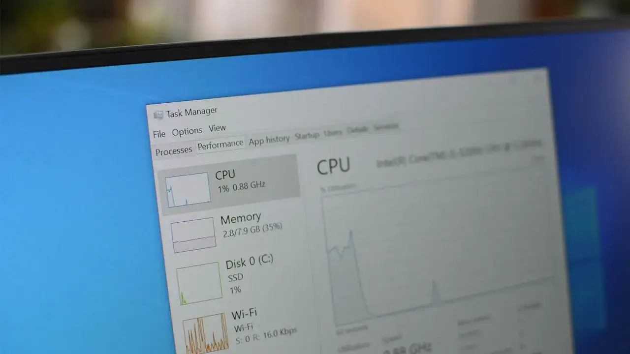 Gestionnaire des tâches affichant l'utilisation du CPU, essentiel pour connaitre son processeur et ses performances.